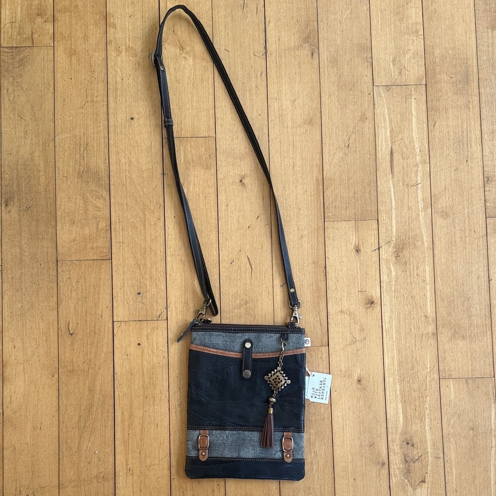 Stylish Genuine Leather Patterson Grey Crossbody